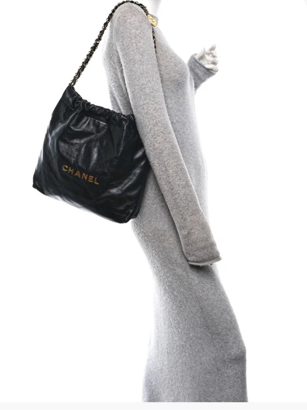 CHANEL Black Quilted Leather Shoulder Bag